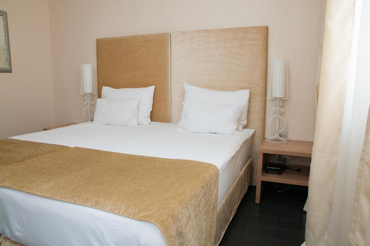 Hotel Astoria Budva Bagian luar foto